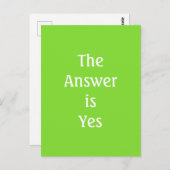 Die Antwort lautet: Yes Lime Green Typografy Postc Postkarte (Vorne/Hinten)