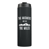 Die Antworten liegen in den Meilen Thermosbecher (Vorderseite)