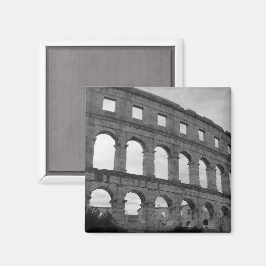 Die Arena von Pula Magnet (Vorderseite/Rückseite)