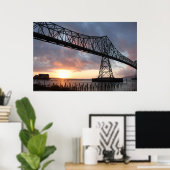 Die Astoria-Megler-Brücke bei Sonnenuntergang Poster (Heimbüro)