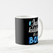 Die Aufdeckung des Party eines jungen Jungen Kaffeetasse (VorderseiteRechts)