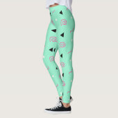 Die aussehenden Leggings (Links)