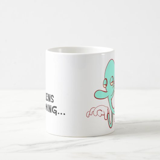 Die Außerirdischen kommen in Tasse (Mittel)