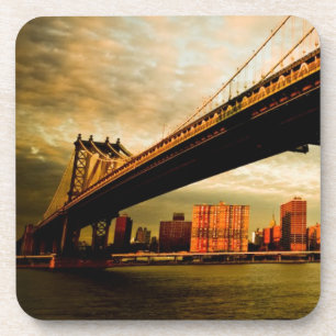 Die Aussicht auf die Brücke von Manhattan von der Getränkeuntersetzer