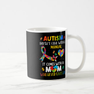 Die Autismus-Mama kommt nicht mit einem manuellen Kaffeetasse