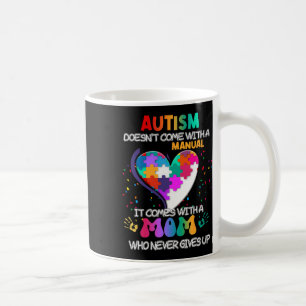 Die Autismus-Mama kommt nicht mit einem manuellen Kaffeetasse