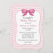 Die Babyparty-Einladung des rosa Gingham-Paares Einladung (Vorne/Hinten)