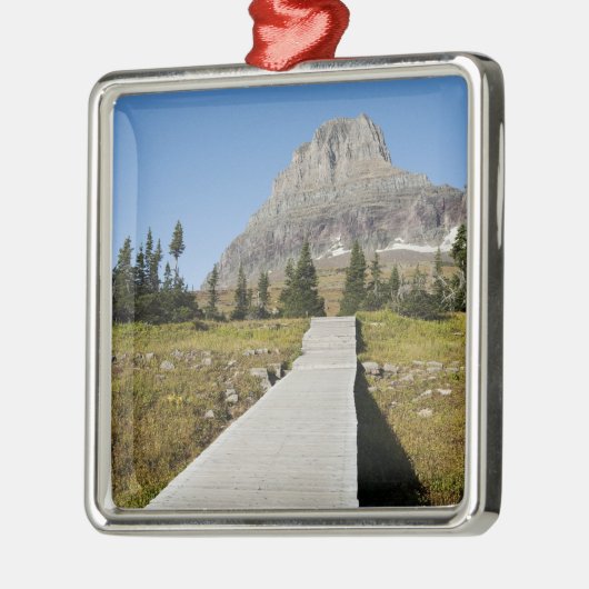 Die Bahn zur Ansicht von verstecktem See Ornament Aus Metall (Links)