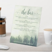 Die Bar - Foggy Green Pines Drinks Menü Hochzeit Sockelschild (In SItu)