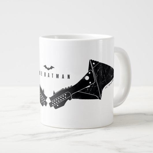 Die Batman Mechanical Bat Wings Jumbo-Tasse (Vorderseite Rechts)