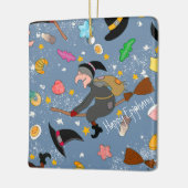 Die Bejana kommt nachts mit dem Besenmuster Keramikornament (Links)