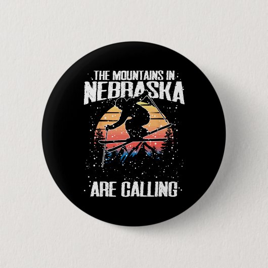 Die Berge in Nebraska fordern sonniges Skifahren Button (Vorderseite)