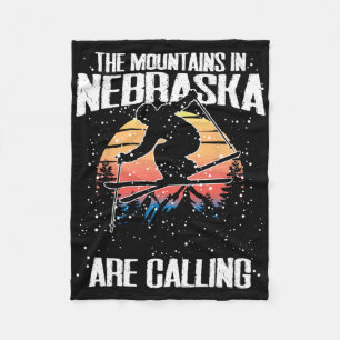 Die Berge in Nebraska fordern sonniges Skifahren Fleecedecke