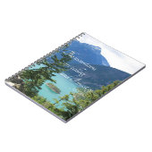 Die Berge nennen Zitat-Bergsee Notizblock (Linke Seite)