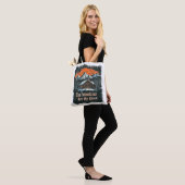 Die Berge sind meine Zuhause Tasche (Am Model)