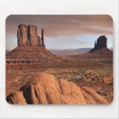 Die berühmten Mesas des Monument Valley, Utah. Mousepad (Vorne)