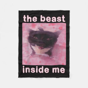 Die Bestie in Me Funny Cat Meme Sarcastic Inapp Fleecedecke