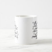 Die Bibel sagt uns, dass wir vom Schmutz… gemacht Kaffeetasse (Mittel)