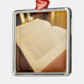 Die Bibel Silbernes Ornament (Links)