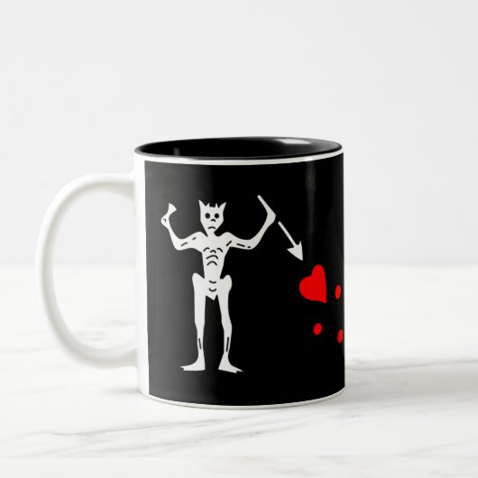 Die Blackbeard authentische Flagge Zweifarbige Tasse (Links)