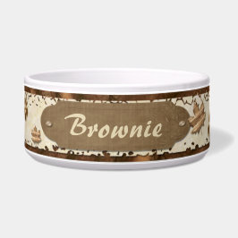 Die Blätter sind braun Napf