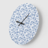 Die blaue Ethnic-Floral Print Round Wall Uhr (Winkel)