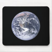 "Die blaue Marmor" Erde scheint von Apollo 17 Mousepad (Vorne)