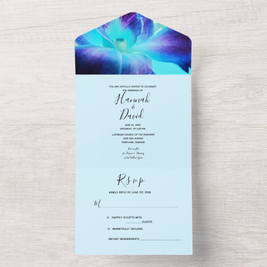 Die blaue Orchidee in einer Hochzeitsfeier All In One Einladung (Innen Boden)