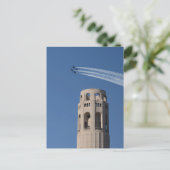 Die blauen Engel fliegen durch den Coit Tower Postkarte (Stehend Vorderseite)