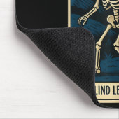 Die Blinde Führung Die Blinde Tarot Card Skele Mousepad (Ecke)