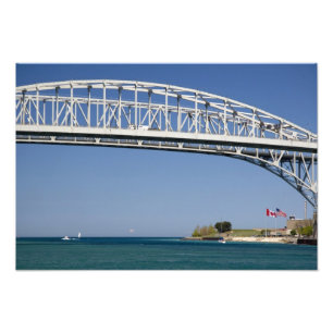 Die Blue Water Bridge ist eine zweispurige Brücke Fotodruck