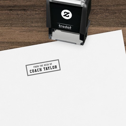 Die Border vom Schreibtisch des Trainers in unters Permastempel