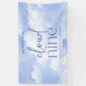 Die Braut ist auf Cloud Nine Blue Brautparty Banner (Vertikal)