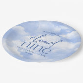 Die Braut ist auf Cloud Nine Blue Brautparty Pappteller (Schrägansicht)