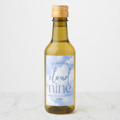 Die Braut ist auf Cloud Nine Blue Brautparty Weinetikett (Vorderseite)