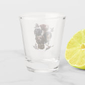 Die Bretagne-Spaniels, die Vogeljagdsaison Schnapsglas (Rückseite)
