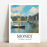Die Brücke in Argenteuil von Claude Monet Poster<br><div class="desc">Bringen Sie die Schönheit des Impressionismus in Ihre Zuhause mit diesem atemberaubenden Poster von Claude Monets Gemälde The Bridge at Argenteuil. Dieses Meisterwerk wurde 1874 gemalt und zeigt eine ruhige Szene von Booten auf dem Wasser mit der Brücke nach rechts, die eine geometrische Balance für die Durchlässigkeit des Wassers bietet....</div>
