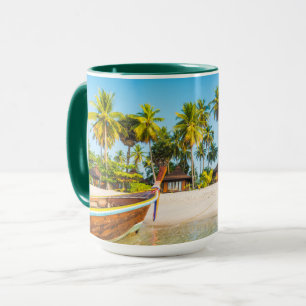 Die Bungalowe des Fremdenverkehrsorts auf dem Tasse