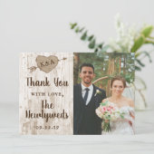 Die Carved Heart Tree Wedding Collection Vielen Da Dankeskarte (Stehend Vorderseite)