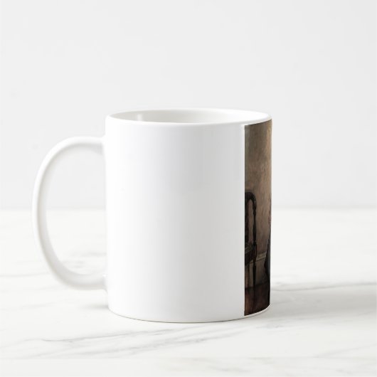 Die Cellist (von Joseph DeCamp) Kaffeetasse (Links)