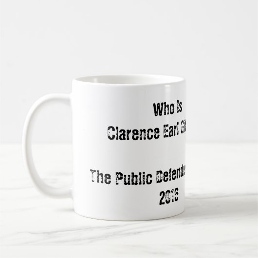 Die Clarence Graf Gideon Mugshot-Tasse Kaffeetasse (Links)