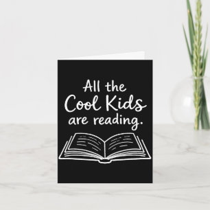 Die coolen Kids lesen ein süßes inspirierendes Buc Karte