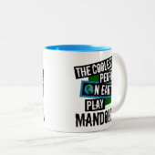 Die Coolsten Menschen der Welt spielen Mandolin Zweifarbige Tasse (VorderseiteRechts)