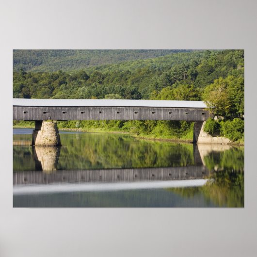 Die Covered Bridge von Windsor Cornish überspannt Poster (Vorne)