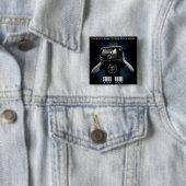 Die D.O.P. - Es gibt einen Krieg auf 2" Button (Beispiel)