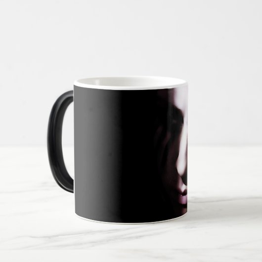 Die DarkSide-Schatten-Tasse Verwandlungstasse (Vorderseite Links)