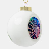 Die Dekoration ist grün und blau Keramik Kugel-Ornament (Links)