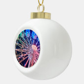 Die Dekoration ist grün und blau Keramik Kugel-Ornament (Rechts)