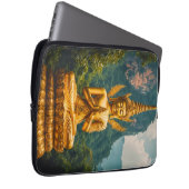 Die Devata im goldenen Licht Laptopschutzhülle (Vorne Rechts)