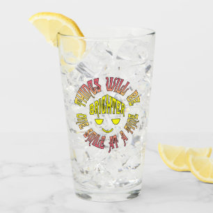 Die Dinge werden ein Lächeln um die Zeit heller se Glas